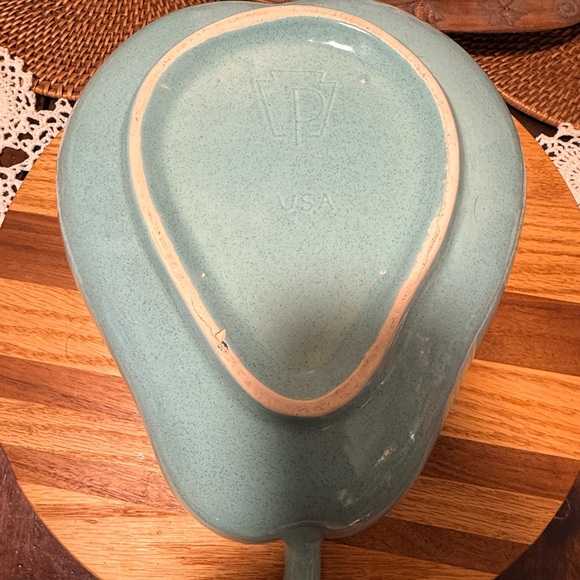 Pfaltzgraff Teal Pear-Shaped Divided Serving Dish Chip And Dip Bowl - Picture 2 of 4